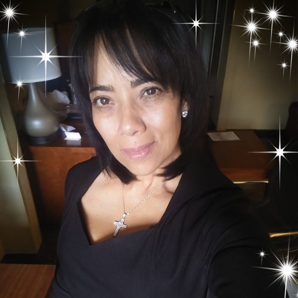 Meet your Posher, Ivette